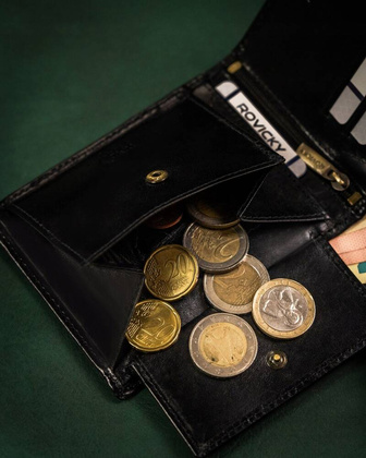 Skorzany portfel meski z systemem RFID