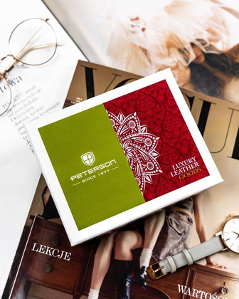 Skórzany portfel damski na zamek