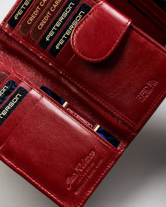 Średnich rozmiarów portfel damski ze skóry naturalnej