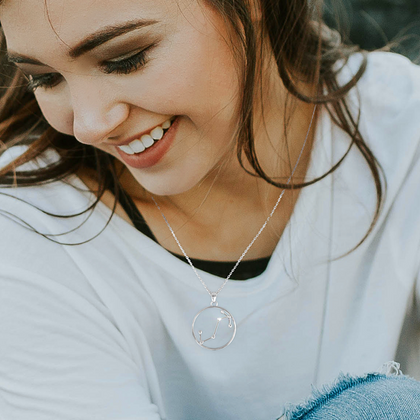 MINET Srebrny naszyjnik Stars Zodiac SKORPION Czech Crystal