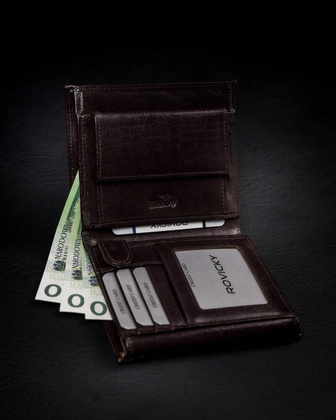 Pojemny portfel meski z naturalnej skory licowej z ochrona RFID