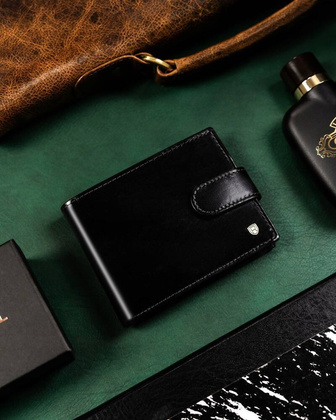 Skorzany portfel meski z systemem RFID