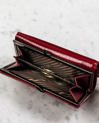 Skórzany portfel damski na bigiel