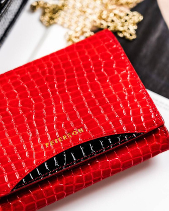 Stylowy portfel damski z lakierowanej skóry naturalnej rfid