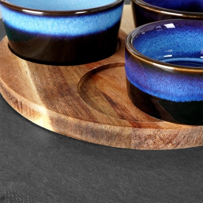 Miseczki na przekąski ceramiczne na tacy 20 cm 4 el.