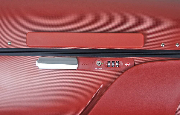 Walizka podróżna średnia z siedziskiem dla dziecka Red MiaMily