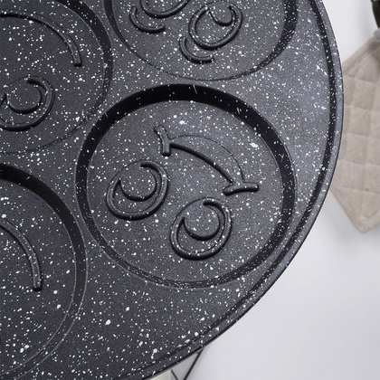 Patelnia do jajek granitowa 7 otworów BLACK&WOOD 26 cm