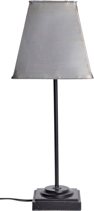 Lampa z metalowym abażurem mała