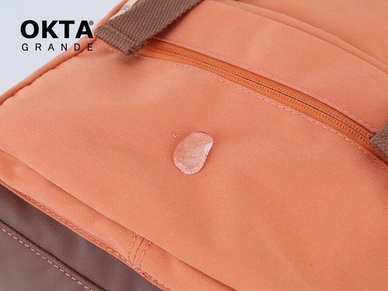 Duży plecak miejski z przegrodą na laptopa