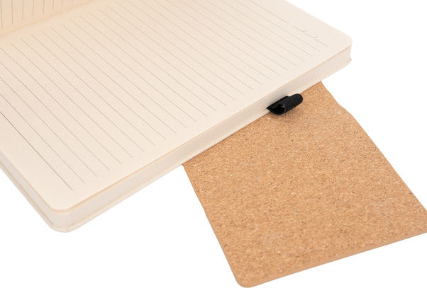 Notatnik A5 w linie z kartonu po mleku