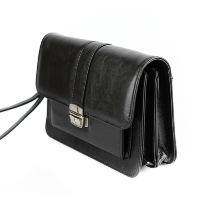 307-Saszetka męska z klapką-czarna KEMER