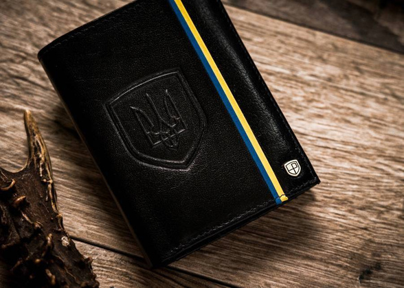 Skórzany portfel męski w orientacji pionowej z systemem rfid