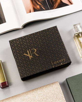 Skórzany portfel damski z ozdobnym zapięciem