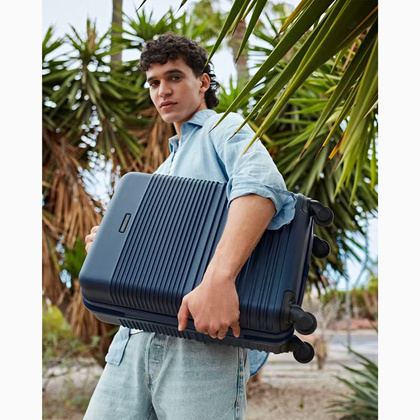 Mała kabinowa walizka PUCCINI ANTALYA ABS028C 7A Granatowa