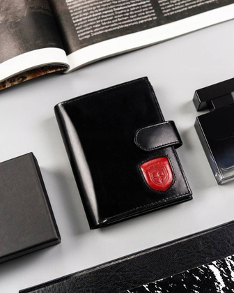 Duży portfel męski zapinany na zatrzask