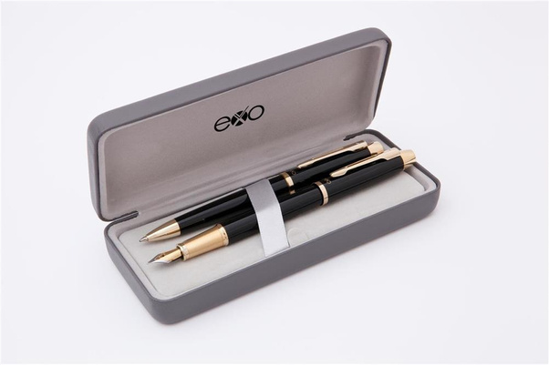 Zestaw (pióro wieczne i długopis) EXO Aries, czarny, wykończenia złote