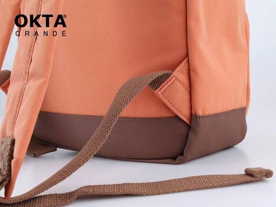 Duży plecak miejski z przegrodą na laptopa