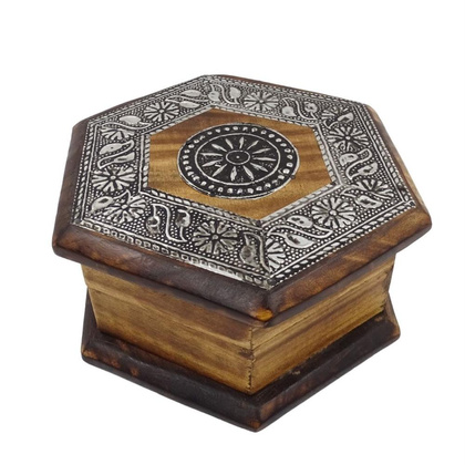 Szkatułka drewniana na różności - SE15