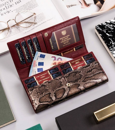 Lakierowany portfel damski z wężowym wzorem rfid