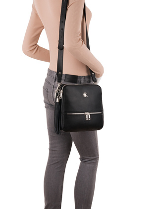 Torebka listonoszka Canaletto z naturalnej skóry groszkowanej i srebrnymi detalami TD840