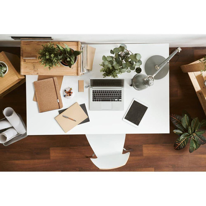 Długopis, korek i metal