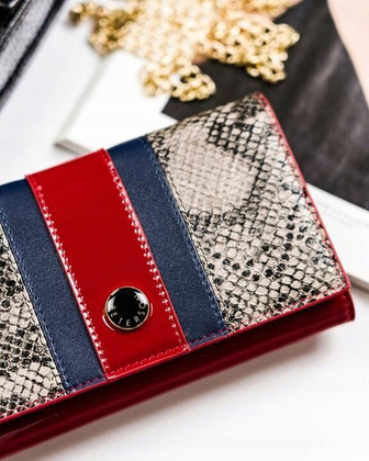 Zestaw prezentowy skorzany portfel damski na zatrzask i woda perfumowana Velvet