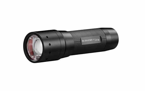 Latarka Ledlenser P7 core