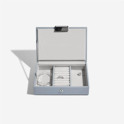 Szkatułka na biżuterię Stackers mini szaroniebieska z pokrywką