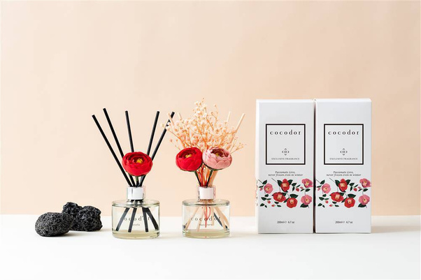 Dyfuzor zapachowy z patyczkami Camellia 120 ml Lovely Peony PDI30431