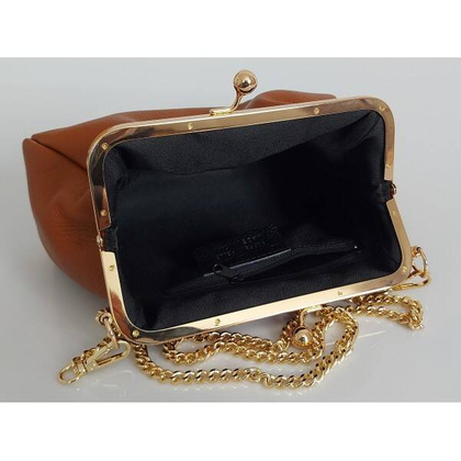 Włoska kopertówka listonoszka biglówka Vera Pelle złote okucia łańcuszek Camel LKB35C