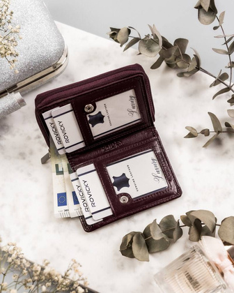 Kompaktowy skórzany portfel damski