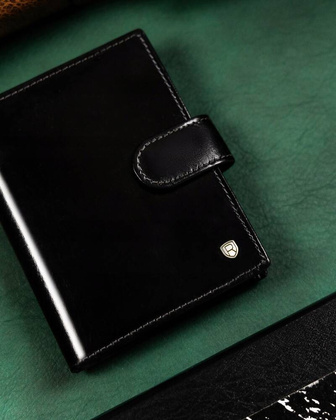 Duzy skorzany portfel meski na zatrzask