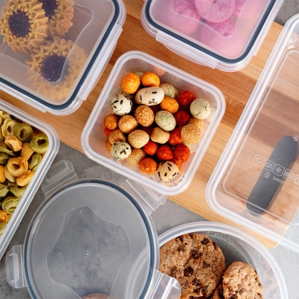 Pojemniki na żywność z pokrywką i uszczelką 12 szt.