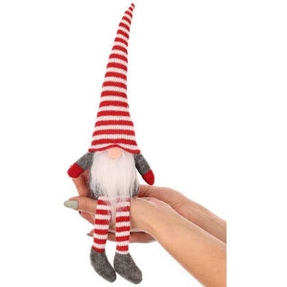 SKRZAT GNOM DEKORACYJNY SIEDZĄCY 30+10 CM Z CZAPKĄ I NÓŻKAMI W PASKI