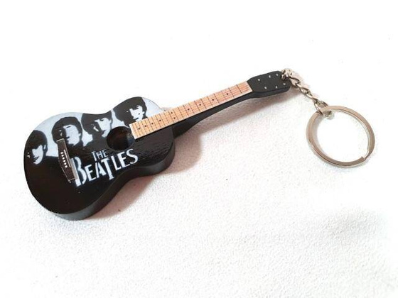 Brelok gitara The Beatles EGK-0894