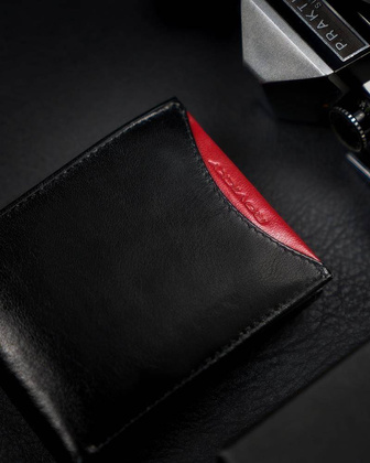 Portfel męski z naturalnej skóry licowej, etui z okienkiem na zdjęcie