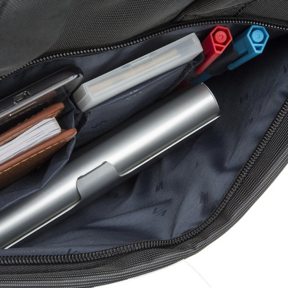 Torba na laptop 13,3" RIVACASE Central 8221 Czarna
