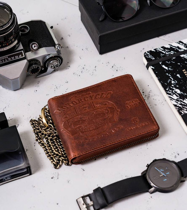 Duży, skórzany portfel męski z łańcuchem