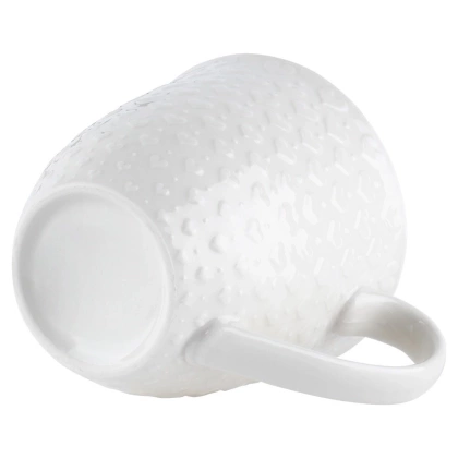 Kubek ceramiczny z uchem do picia kawy herbaty napojów serca biały 580 ml