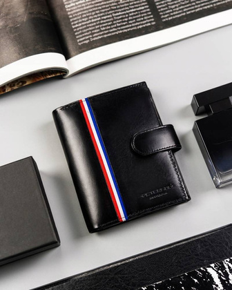 Duży portfel męski zapinany na zatrzask