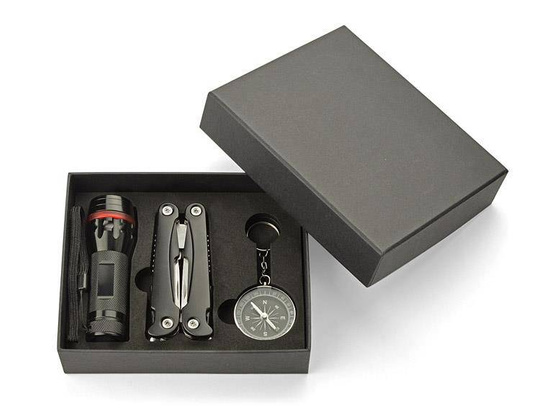 Zestaw podróżny TRAVELER 29119 Czarny