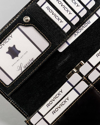 Elegancki, klasyczny portfel damski ze skóry naturalnej