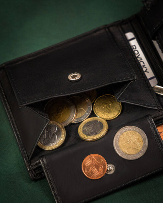 Duzy skorzany portfel meski z systemem RFID Protect