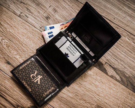 Klasyczny portfel męski na karty