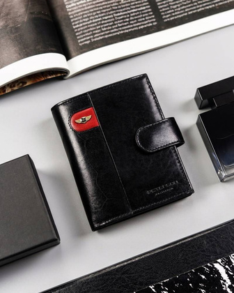 Duży portfel męski zapinany na zatrzask