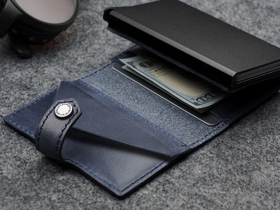 Portfel HIKER Go 2115