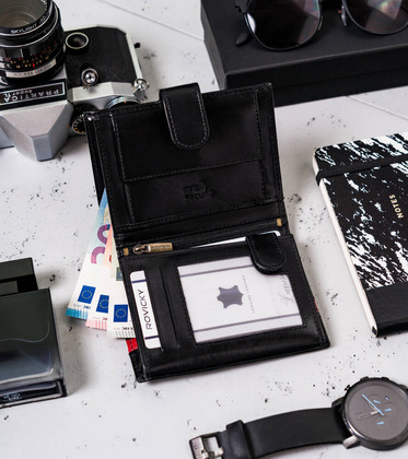 Elegancki skorzany portfel meski z czerwonym akcentem