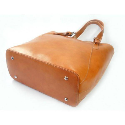 Włoska torebka skórzana na ramię ,Vera Pelle A4,shopper Camel V77C