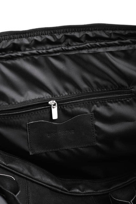 Czarna podróżna torba weekendowa ze skóry BRØDRENE BL10 Kolor wnętrza: Czarny - min. zamówienie 20 / 50 / 100 szt.