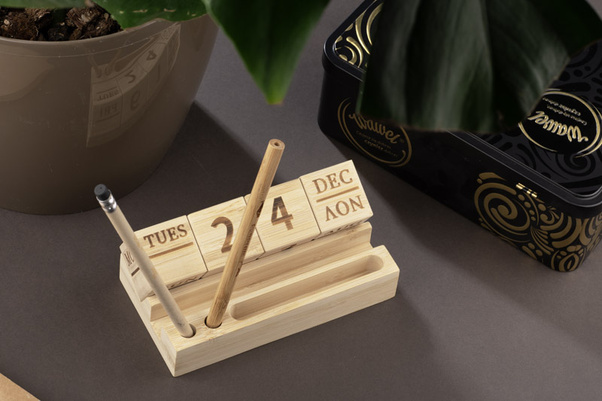Kalendarz bambusowy NEN